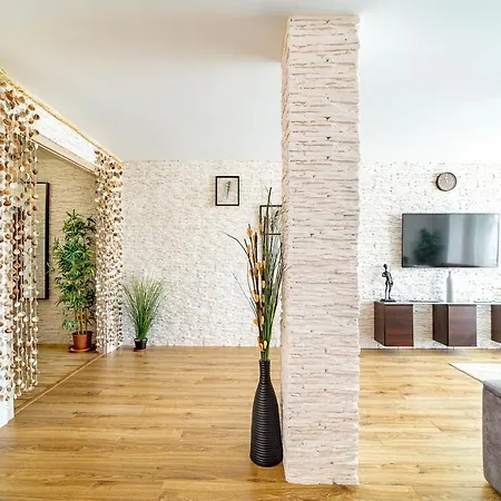 Perla De Malagueta Malaga